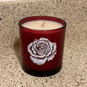 Pretty Rose Scented Candle